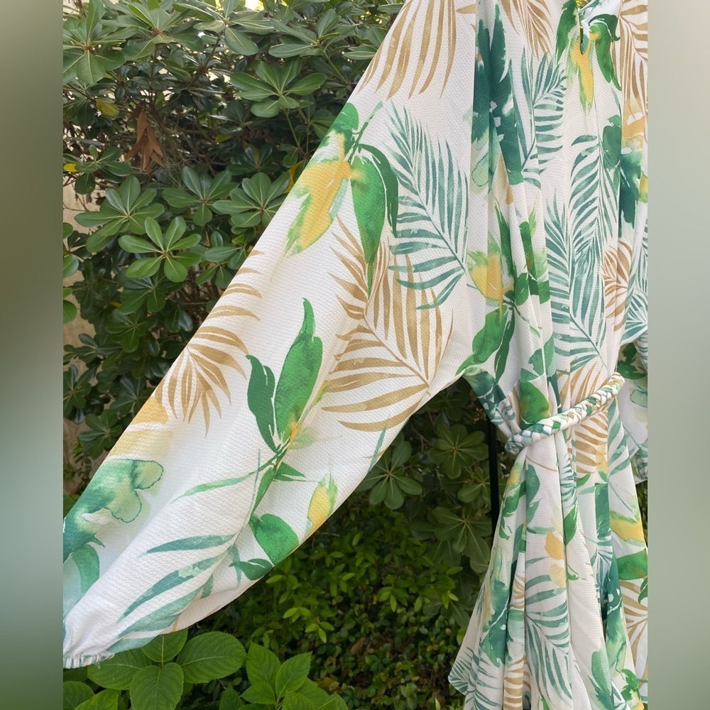 Gianni Bini White Mini Dress with Green & Tan Leaf Print - Picture 7 of 11